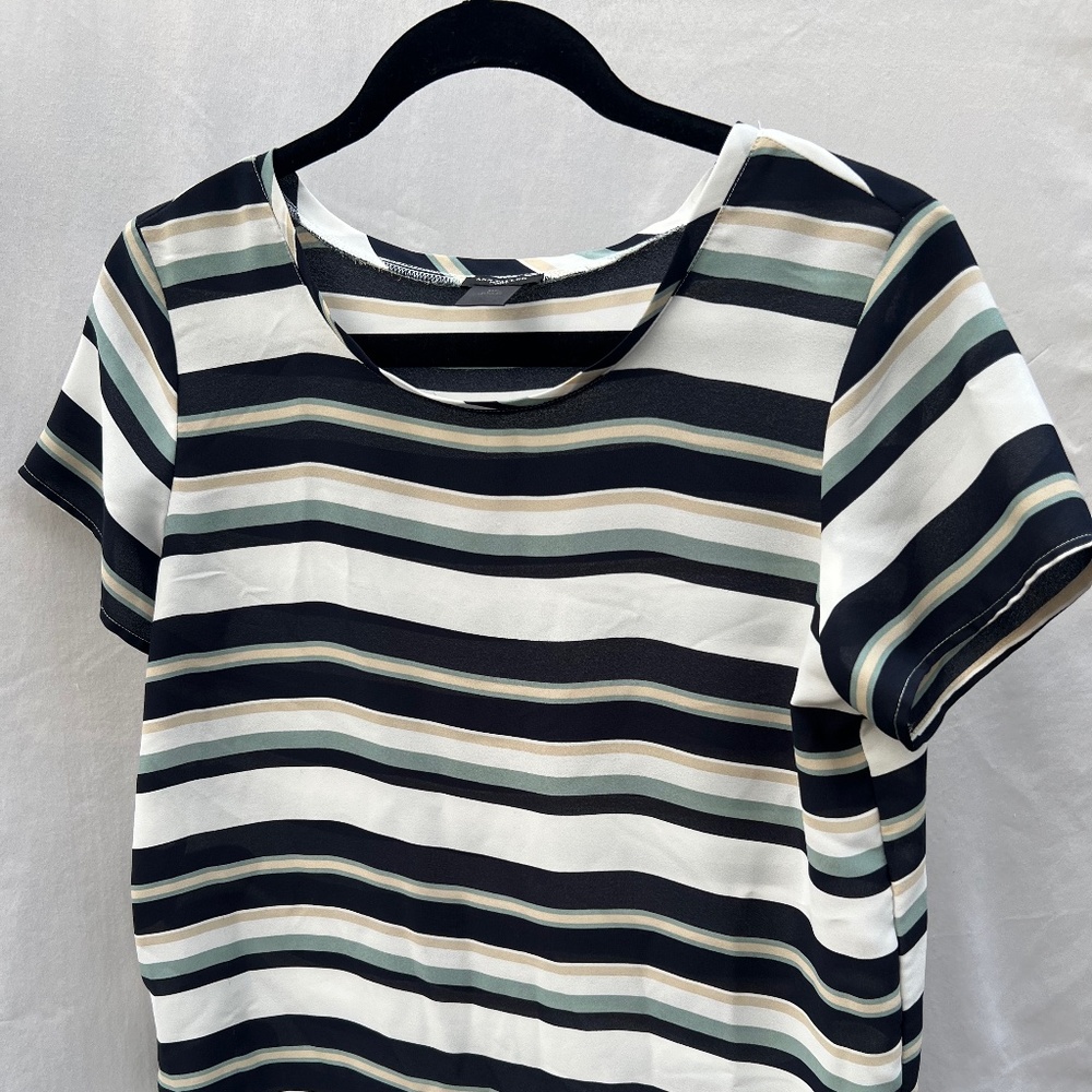 Stripe Sleeved Top